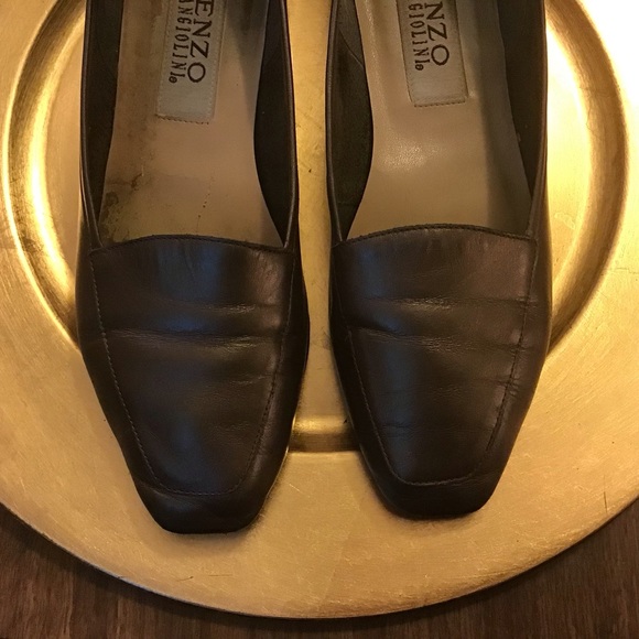 🥿🥿Enzo Angiolini Pewter Leather Flats Size 8.5 ✨✨ - Picture 2 of 8